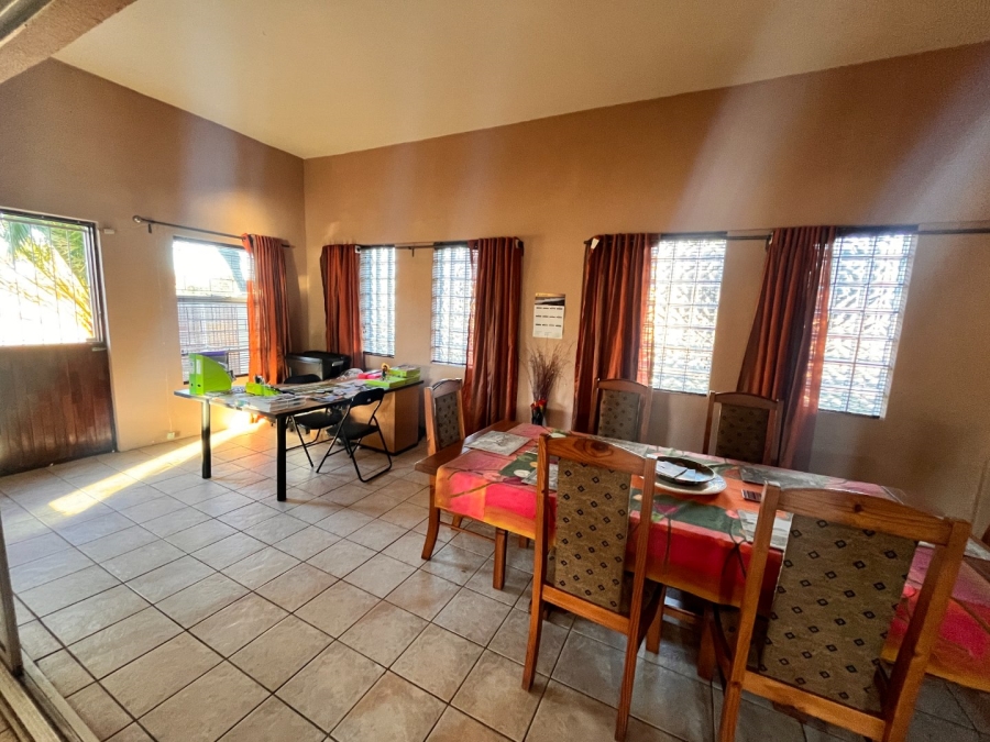 4 Bedroom Property for Sale in C Place Eastern Cape